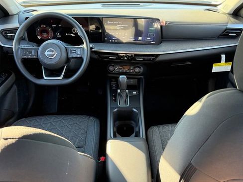 New 2026 Nissan Kicks SV w/ SV Premium Package FWD image 23