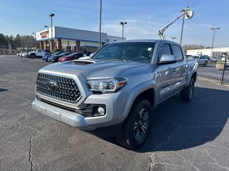 Used 2019 Toyota Tacoma TRD Sport w/ Technology Package video 2