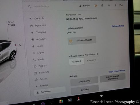 Used 2023 Tesla Model Y Long Range image 32