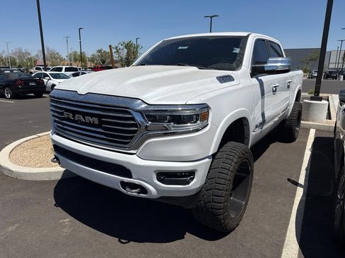 Used 2019 RAM 1500 Limited AWD/4WD image 2