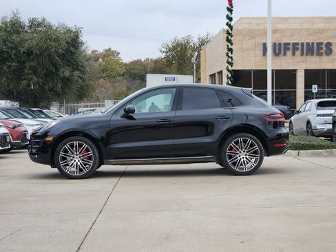 Used 2018 Porsche Macan Turbo image 4