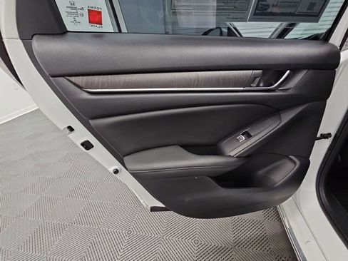 Used 2019 Honda Accord EX-L image 33