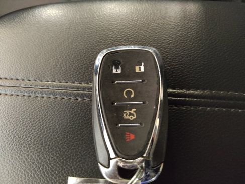 Used 2023 Chevrolet Malibu LT FWD image 32