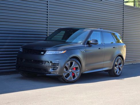 Used 2025 Land Rover Range Rover Sport Autobiography AWD/4WD image 2