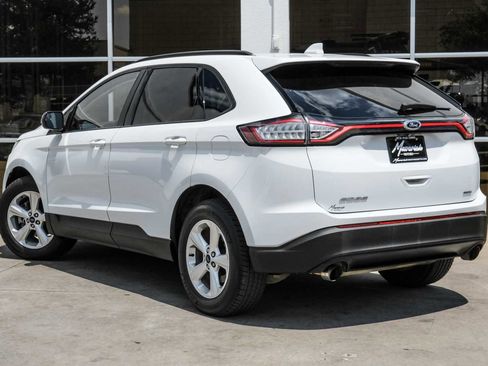 Used 2017 Ford Edge SE image 10