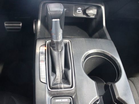 Used 2024 Honda Civic Sport image 29