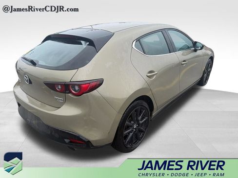 Used 2024 MAZDA MAZDA3 s AWD/4WD image 7
