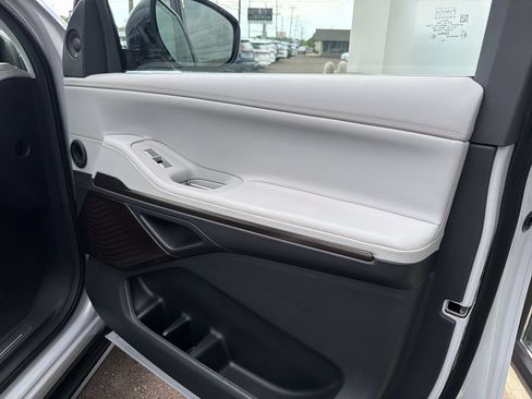 New 2026 Lincoln Navigator L Black Label AWD/4WD image 11