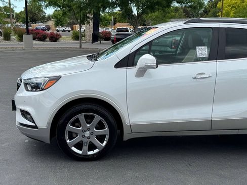 Used 2018 Buick Encore Premium w/ Experience Buick Package AWD/4WD image 10