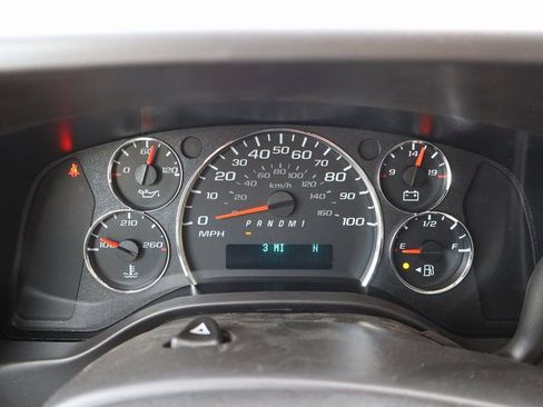 New 2025 Chevrolet Express 2500 w/ Driver Convenience Package image 29