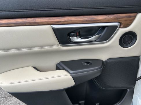 Used 2019 Honda CR-V EX-L image 17