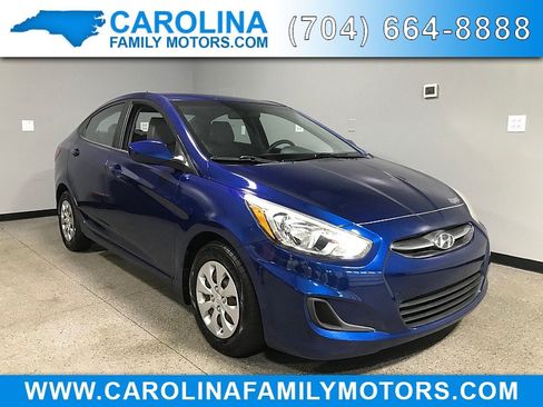 Used 2015 Hyundai Accent GLS w/ Option Group 02 FWD image 1