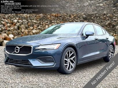 Used 2019 Volvo S60 T6 Momentum w/ Premium Package