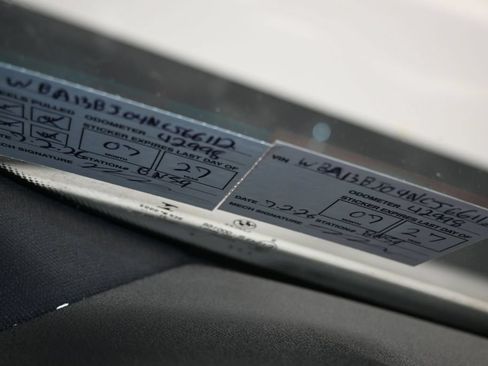 Used 2022 BMW 530i xDrive w/ Convenience Package AWD/4WD image 8