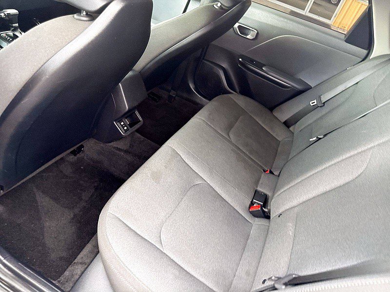 Used 2025 Kia K4 FWD image 16