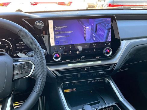 New 2026 Lexus TX 500h AWD image 6