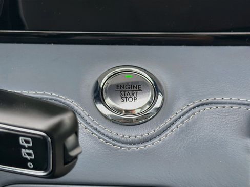 Used 2018 Lincoln Navigator Black Label AWD/4WD image 38