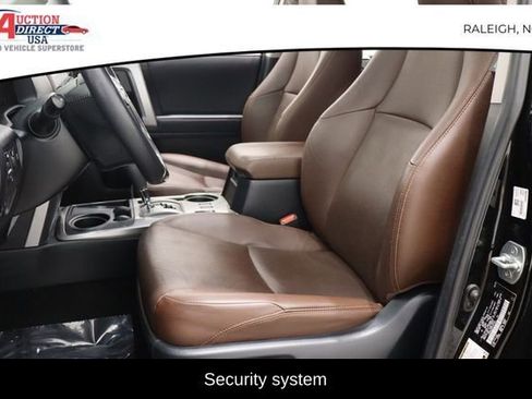 Used 2023 Toyota 4Runner Limited image 10