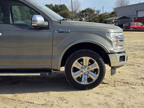 Used 2019 Ford F150 Lariat w/ Equipment Group 502A Luxury image 7