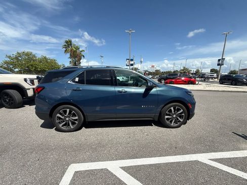 Used 2024 Chevrolet Equinox Premier FWD image 4