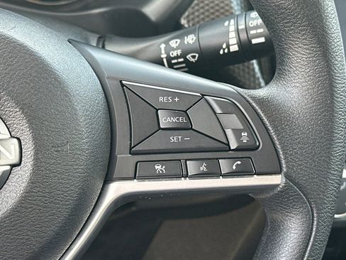 Used 2023 Nissan Kicks SV image 25