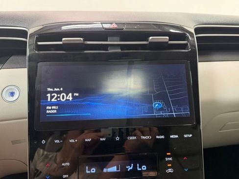 Used 2024 Hyundai Tucson Limited FWD image 18