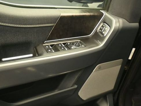 Used 2021 Ford F150 Lariat AWD/4WD image 13