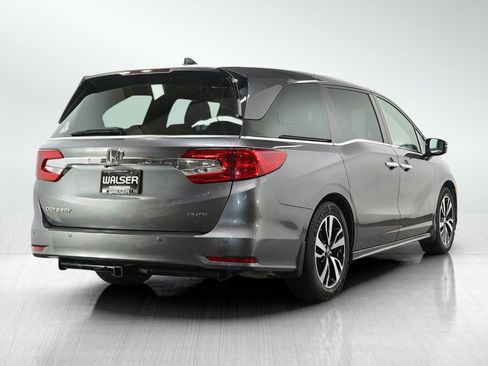 Used 2018 Honda Odyssey Elite image 5