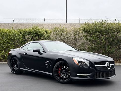 Used 2016 Mercedes-Benz SL 550 image 2