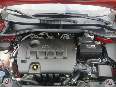 Used 2018 Toyota C-HR XLE FWD image 26