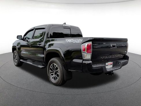 Used 2023 Toyota Tacoma TRD Sport w/ Technology Package AWD/4WD image 3
