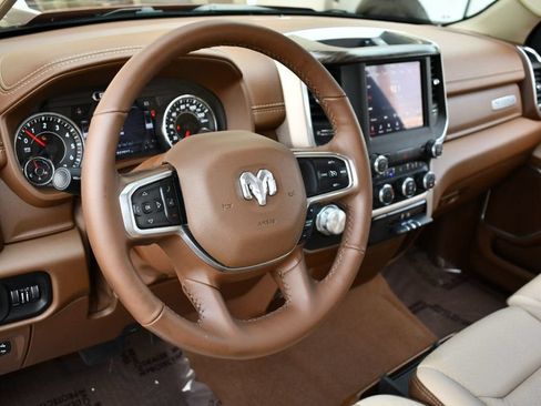 Used 2019 RAM 1500 Laramie RWD image 13