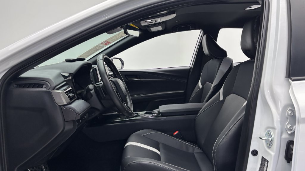 Certified 2025 Toyota Camry SE w/ Convenience Package FWD image 11