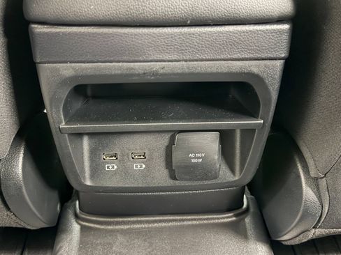 Used 2019 Ford Ranger XLT w/ Equipment Group 302A Luxury AWD/4WD image 26