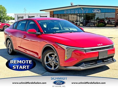 Used 2025 Kia K4 FWD image 1
