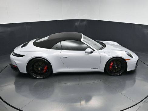 Used 2026 Porsche 911 Carrera GTS RWD image 19