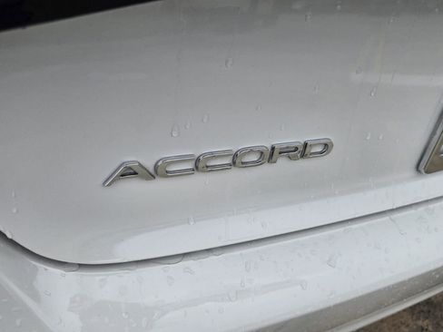 Certified 2025 Honda Accord LX image 15