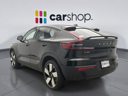 Used 2022 Volvo C40 P8 Recharge Ultimate image 2