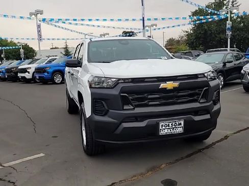 New 2026 Chevrolet Colorado W/T image 4