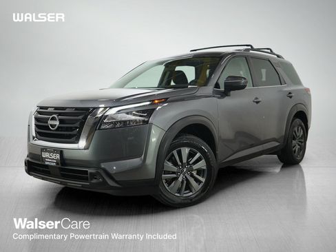 Used 2023 Nissan Pathfinder SV AWD/4WD image 1