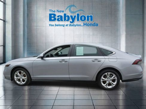 Used 2023 Honda Accord LX image 2