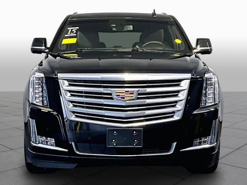 Used 2015 Cadillac Escalade Platinum AWD/4WD image 3