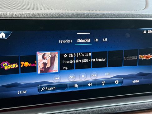 Used 2025 Mercedes-Benz GLE 450e 4MATIC image 24