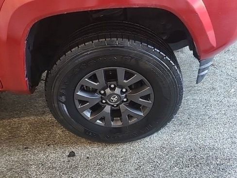 Used 2023 Toyota Tacoma SR5 image 10