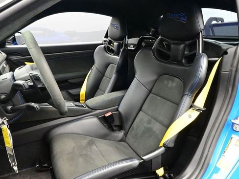 Certified 2023 Porsche 718 Cayman GT4 RS RWD image 5