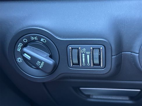 Used 2023 Maserati Ghibli Trofeo image 31