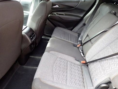 Used 2023 Chevrolet Equinox LT image 9