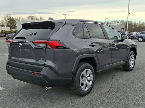 New 2025 Toyota RAV4 LE image 5