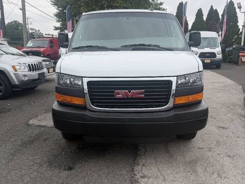 Used 2025 GMC Savana 2500 w/ Driver Convenience Package RWD image 19