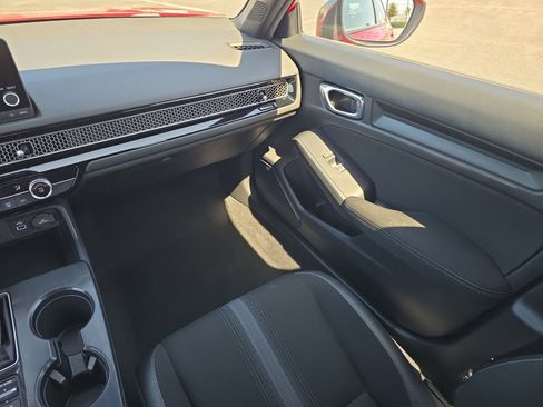 Certified 2024 Honda Civic Sport image 12